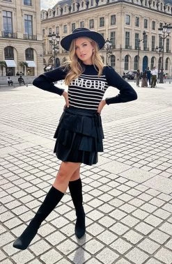 Amour Strepen Trui -Kleding Promotie Winkel Amour Strepen Trui 5 586x900 1