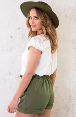 Basic Strik Shorts Legergroen -Kleding Promotie Winkel Bali Shorts Army 4 586x900 1