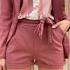 Basic Strik Shorts Dust Pink 1 Basic Strik Shorts Dust Pink -Kleding Promotie Winkel Basic Strik Shorts Dust Pink 1 586x900 2