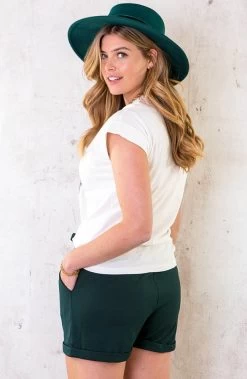 Basic Strik Shorts Smaragd -Kleding Promotie Winkel Basic Strik Shorts Smaragd 1 586x900 1