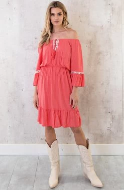 Boho Off Shoulder Jurk Koraal -Kleding Promotie Winkel Boho Off Shoulder Jurk Koraal 9 586x900 1