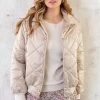 Bomber Jacket Quilted Beige -Kleding Promotie Winkel Bomber Jacket Quilted Beige 6 586x900 1