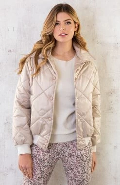 Bomber Jacket Quilted Beige