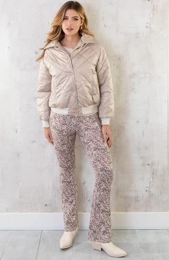Bomber Jacket Quilted Beige -Kleding Promotie Winkel Bomber Jacket Quilted Beige 8 586x900 1
