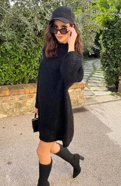 Boucle Oversized Tuniek Zwart -Kleding Promotie Winkel Boucle Oversized Tuniek Zwart 3 586x900 1