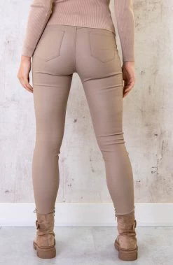 Coating Jeans Taupe -Kleding Promotie Winkel Coating Jeans Taupe 1 586x900 1