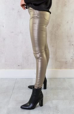 Coating Jeans Metallic Gold -Kleding Promotie Winkel Coating Jeans Taupe 3 586x900 3