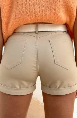 Coating Short Beige -Kleding Promotie Winkel Coating Short Beige 1 586x900 1