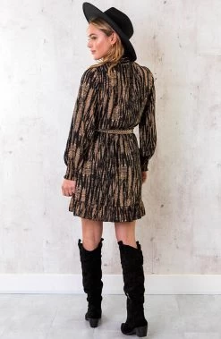 Riem Met Gouden Details -Kleding Promotie Winkel Col Jurk Overslag Print Deluxe Cognac 4 586x900 1