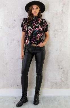 Coating Jeans Black -Kleding Promotie Winkel Col Top Bloemen Zwart 2 586x900 3