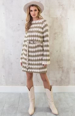 Crochet Strepen Jurk Army Ecru -Kleding Promotie Winkel Crochet Strepen Jurk Army Ecru 4 1 586x900 1