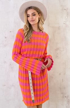 Crochet Strepen Jurk Roze Oranje -Kleding Promotie Winkel Crochet Strepen Jurk Roze Oranje 1 586x900 1