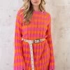 Crochet Strepen Jurk Roze Oranje -Kleding Promotie Winkel Crochet Strepen Jurk Roze Oranje 3 586x900 1