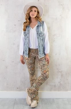 Denim Gilet Damaged -Kleding Promotie Winkel Denim Gilet Damaged 6 586x900 5