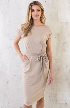Musthave Deal Strik Jurken -Kleding Promotie Winkel Femme Fatale Jurk Beige 3 586x900 2