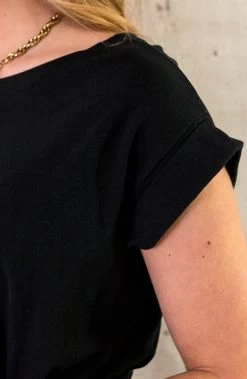 Femme Fatale Jurk Zwart -Kleding Promotie Winkel Femme Fatale Jurk Zwart 586x900 1