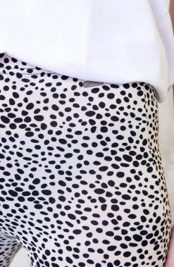 Flared Broek Cheetah Creme -Kleding Promotie Winkel Flared Broek Cheetah Creme 3 586x900 2