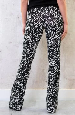 Flared Broek Cheetah Zwart Wit -Kleding Promotie Winkel Flared Broek Cheetah Zwart Wit 2 586x900 1