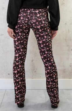 Flared Broek Wild Flower Dust Roze -Kleding Promotie Winkel Flared Broek Wild Flower Dust Roze 3 586x900 1