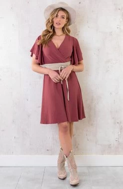 Florence Jurk Dust Roze 2.0 -Kleding Promotie Winkel Florence Jurk Dust Roze 2 2 1 586x900 1