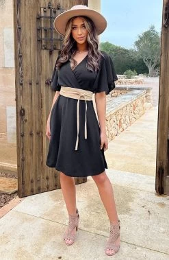 Florence Jurk Zwart 2.0 -Kleding Promotie Winkel Florence Jurk Zwart 2 4 1 586x900 1