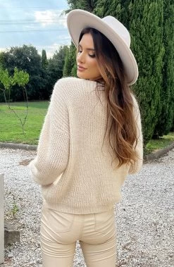 Soft Trui Geruit Beige -Kleding Promotie Winkel Foto 31 08 2022 16 46 21 586x900 1