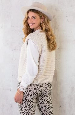 Gebreid Gilet Beige -Kleding Promotie Winkel Gebreid Gilet Beige 4 586x900 2
