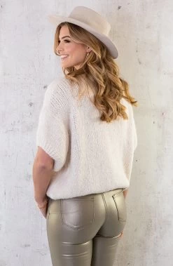 Gebreide Top Korte Mouwen Oversized Ecru -Kleding Promotie Winkel Gebreide Top Korte Mouwen Oversized Ecru 5 586x900 1