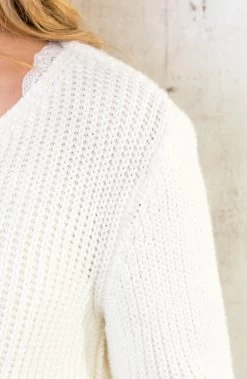 Gebreide V-hals Trui Ecru -Kleding Promotie Winkel Gebreide V hals Trui Ecru 586x900 1