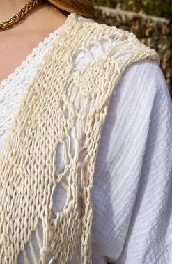 Gehaakt Gilet Fringe Beige -Kleding Promotie Winkel Gehaakt Gilet Fringe Beige close 586x900 1