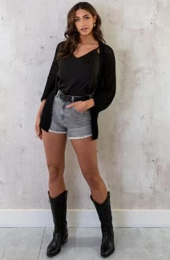 Gehaakt Vest Basic Zwart -Kleding Promotie Winkel Gehaakt Vest Basic Zwart 2 586x900 1