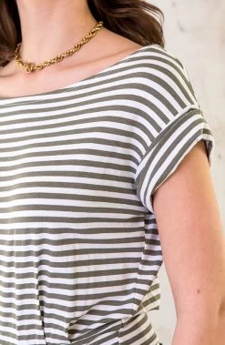 Gestreepte Jurk Groen Wit -Kleding Promotie Winkel Gestreepte Jurk Groen Wit 4 586x900 2