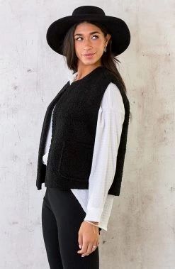 Gilet Pocket Teddy Zwart -Kleding Promotie Winkel Gilet Pocket Teddy Zwart 1 586x900 3