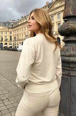 Hartjes Ruffle Trui Beige Goud -Kleding Promotie Winkel Hartjes Ruffle Trui Beige Goud 1 586x900 1