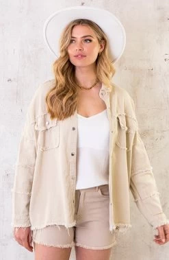 Ibiza Tassel Jacket Oversized Beige -Kleding Promotie Winkel Ibiza Tassel Jacket Oversized Beige 4 586x900 1
