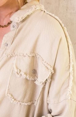 Ibiza Tassel Jacket Oversized Beige -Kleding Promotie Winkel Ibiza Tassel Jacket Oversized Beige 9 586x900 1