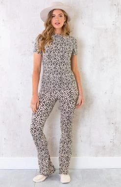 Flared Broek Panterprint Creme -Kleding Promotie Winkel Jersey Top Panterprint Creme 10 586x900 1