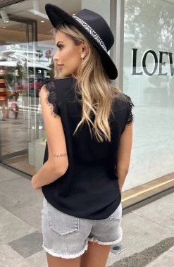 Kanten V-hals Top Milaan Zwart -Kleding Promotie Winkel Kanten V hals Top Milaan Zwart 5 586x900 1