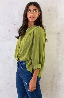 Katoenen Knopen Blouse Olive -Kleding Promotie Winkel Katoenen Knopen Blouse Olive 3 586x900 1