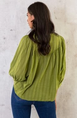 Katoenen Knopen Blouse Olive -Kleding Promotie Winkel Katoenen Knopen Blouse Olive 4 586x900 1