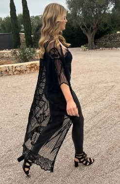 Kimono Ster Zwart -Kleding Promotie Winkel Kimono Ster Zwart 6 586x900 1