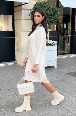 Knitted Dress Beige -Kleding Promotie Winkel Knitted Dress Beige 3 586x900 1