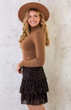 Coltrui Dames Camel -Kleding Promotie Winkel Limited Hartjes Laagjes Rok Camel 4 586x900 1