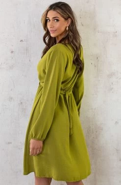 Londen Jurk Olive -Kleding Promotie Winkel Londen Jurk Olive 6 586x900 1