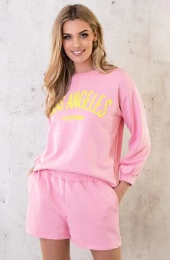 Los Angeles Comfy Short Roze -Kleding Promotie Winkel Los Angeles Comfy Trui Roze 4 586x900 1