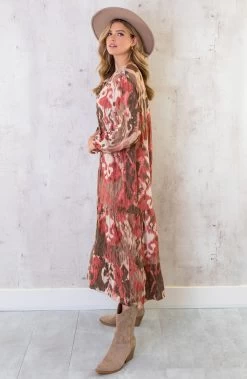 Maxi Dress Limited Print Beige Koraal -Kleding Promotie Winkel Maxi Dress Limited Print Beige Koraal 5 586x900 1
