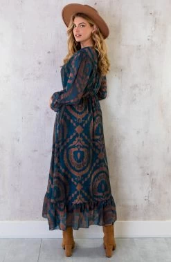 Maxi Ruffle Jurk Print Bruin Petrol -Kleding Promotie Winkel Maxi Jurk Ruffle Print Bruin Petrol 2 586x900 1