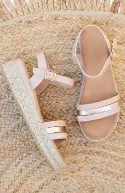 Metallic Plateau Sandalen Snake Lichtroze