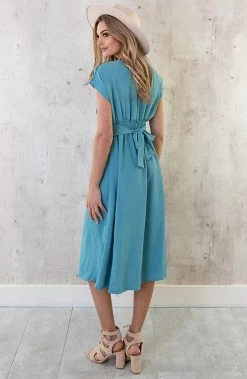 Musthave Deal Midi Knopen Jurk Sevilla 13 Musthave Deal Midi Knopen Jurk Sevilla -Kleding Promotie Winkel Midi Knopen Jurk Sevilla Mint 7 586x900 1