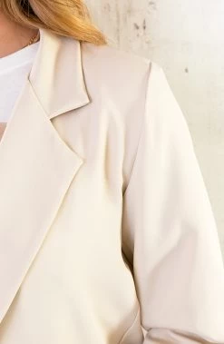 Most Needed Blazer Beige -Kleding Promotie Winkel Most Needed Blazer Beige 5 586x900 1